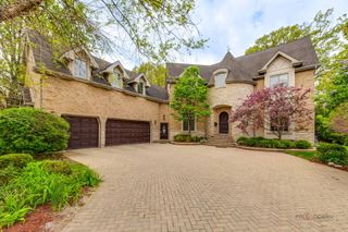 300 Red Oak Road, Northbrook, IL 60062