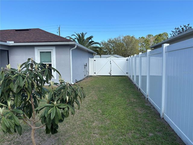 72 BURROUGHS DRIVE, Palm Coast, FL 32137