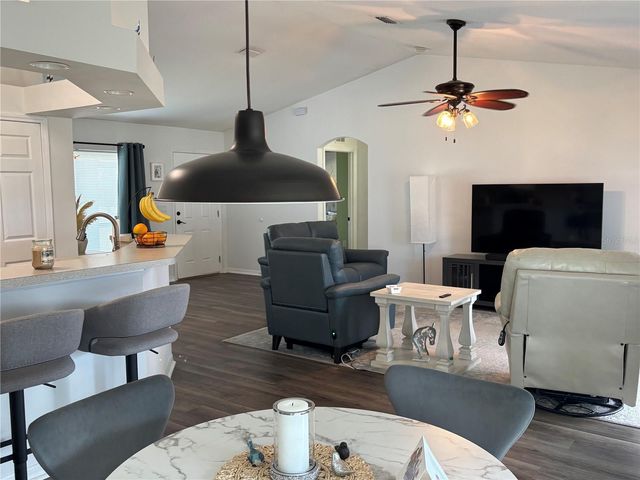 72 BURROUGHS DRIVE, Palm Coast, FL 32137