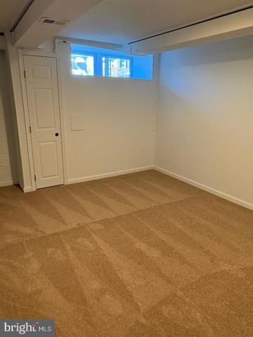 6841 DULUTH AVE, Dundalk, MD 21222