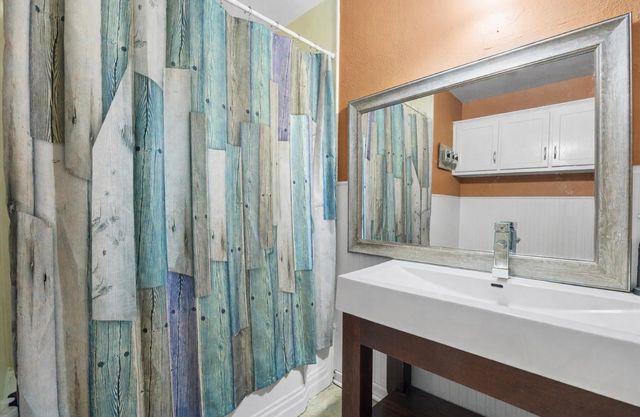 200 NW 1st Street, Cooper, TX 75432