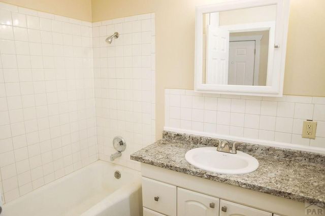 600 E 11th St, Pueblo, CO 81001