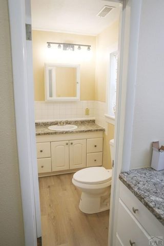 600 E 11th St, Pueblo, CO 81001