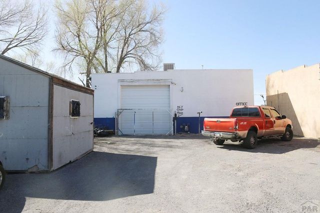 600 E 11th St, Pueblo, CO 81001