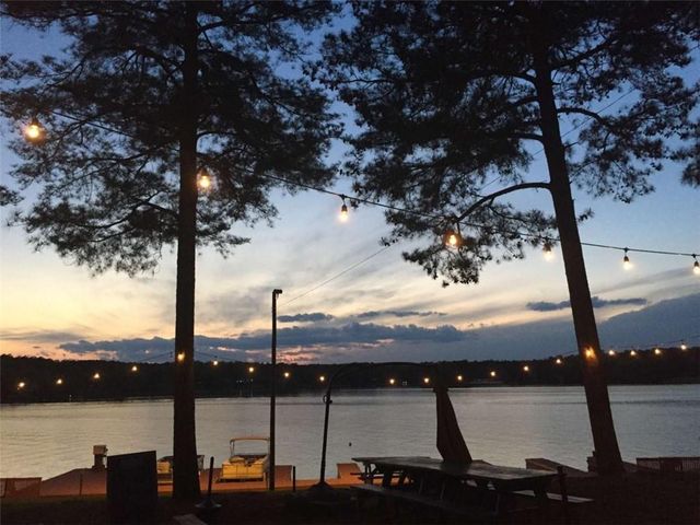 3158 Sweetbriar Drive, Villa Rica, GA 30180