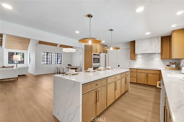 7442 N Tahan, Fresno, CA 93711
