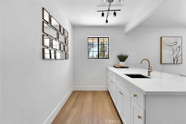 7442 N Tahan, Fresno, CA 93711