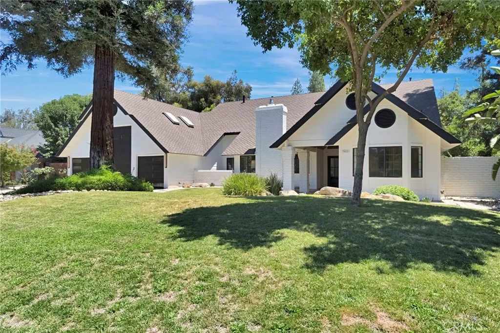 7442 N Tahan, Fresno, CA 93711