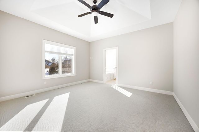 1069 Symphony Lane, Chaska, MN 55318