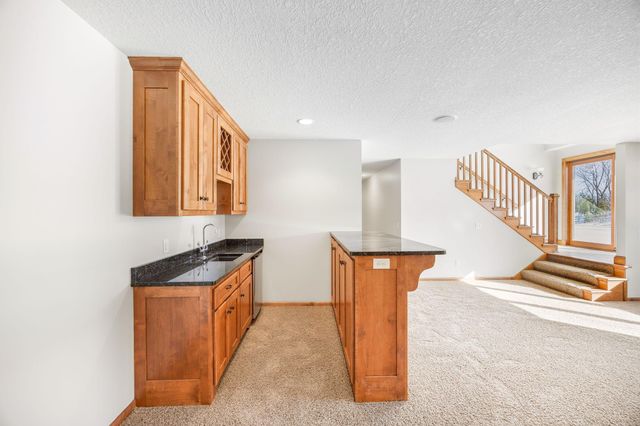 1069 Symphony Lane, Chaska, MN 55318