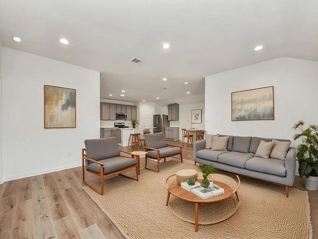 8203 Molasses Way, Rosharon, TX 77583