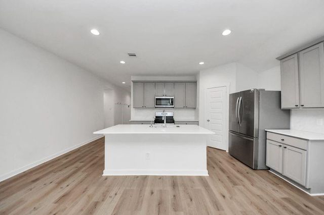 8203 Molasses Way, Rosharon, TX 77583