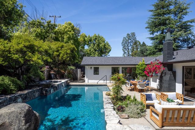 2216 Deodara Drive, Los Altos, CA 94024