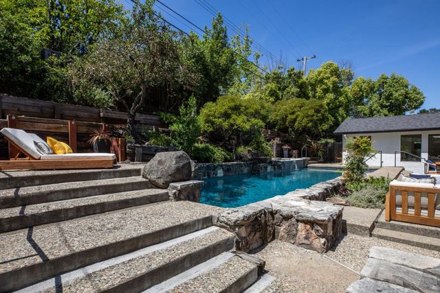 2216 Deodara Drive, Los Altos, CA 94024