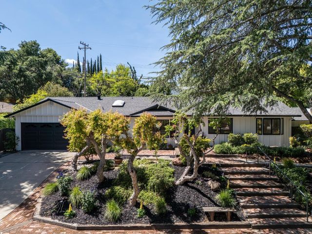 2216 Deodara Drive, Los Altos, CA 94024