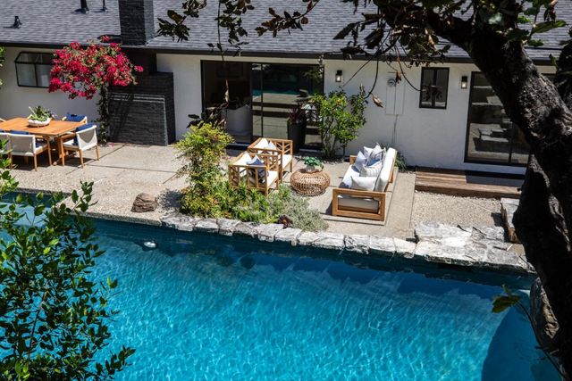 2216 Deodara Drive, Los Altos, CA 94024