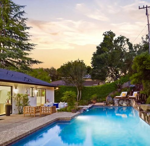 2216 Deodara Drive, Los Altos, CA 94024