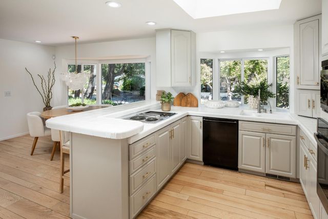 2216 Deodara Drive, Los Altos, CA 94024