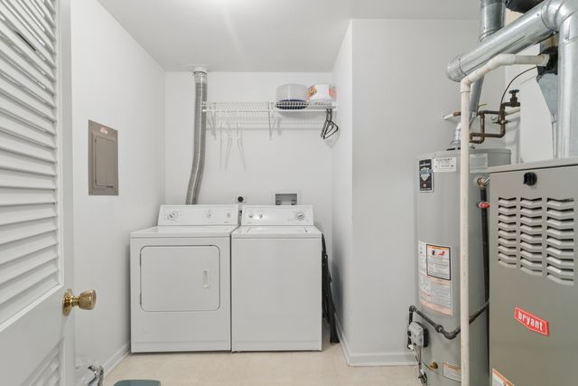 763 White Pine Road 5A2, Buffalo Grove, IL 60089