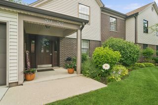 763 White Pine Road 5A2, Buffalo Grove, IL 60089