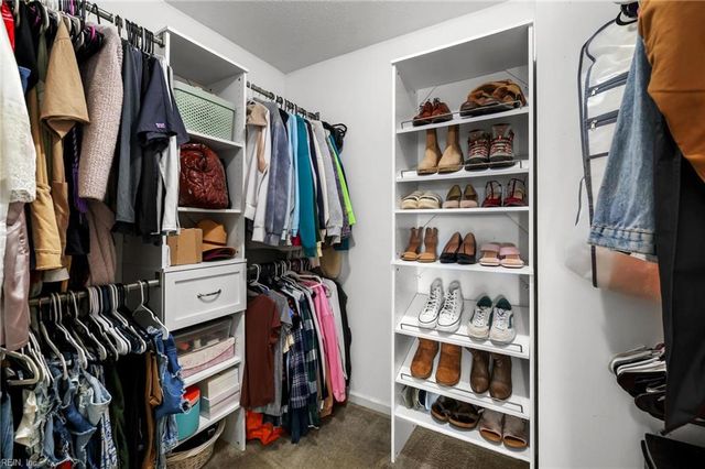 1407 London ST, Elizabeth City, NC 27909