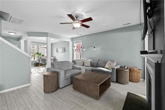 1407 London ST, Elizabeth City, NC 27909