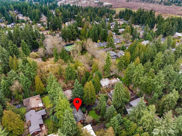 2705 107th Avenue SE, Beaux Arts, WA 98004