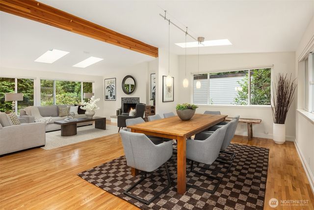 2705 107th Avenue SE, Beaux Arts, WA 98004