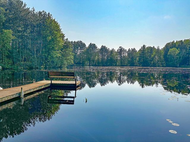 N8919 ISLAND ROAD, Phillips, WI 54555