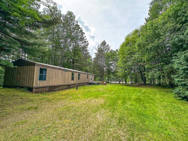 N8919 ISLAND ROAD, Phillips, WI 54555