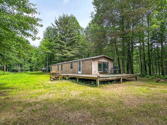 N8919 ISLAND ROAD, Phillips, WI 54555