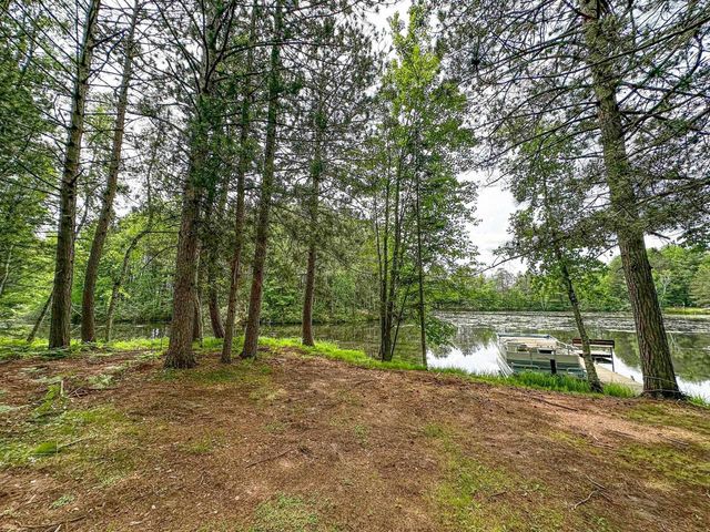 N8919 ISLAND ROAD, Phillips, WI 54555