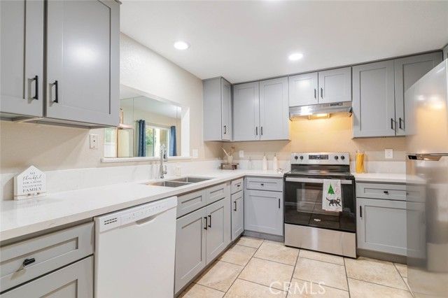 553 Wayland Court, Claremont, CA 91711