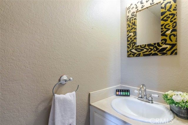 553 Wayland Court, Claremont, CA 91711