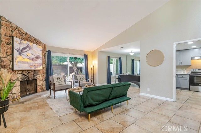 553 Wayland Court, Claremont, CA 91711