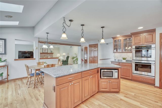 1164 Woodbridge Lane, Webster, NY 14580