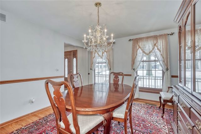 1164 Woodbridge Lane, Webster, NY 14580