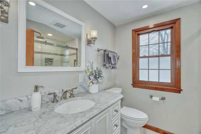 1164 Woodbridge Lane, Webster, NY 14580