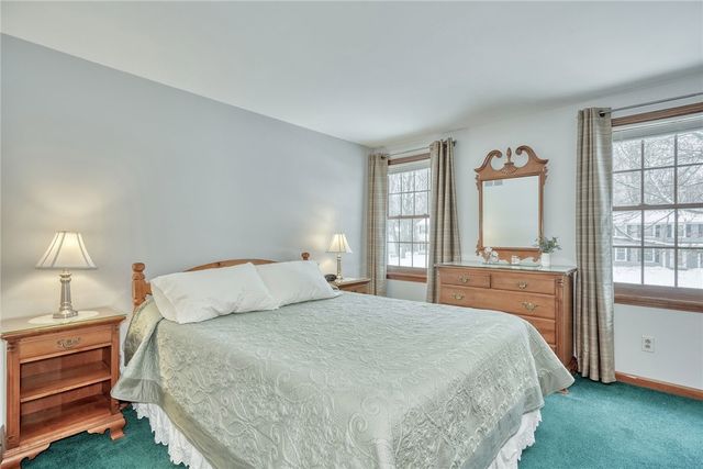 1164 Woodbridge Lane, Webster, NY 14580