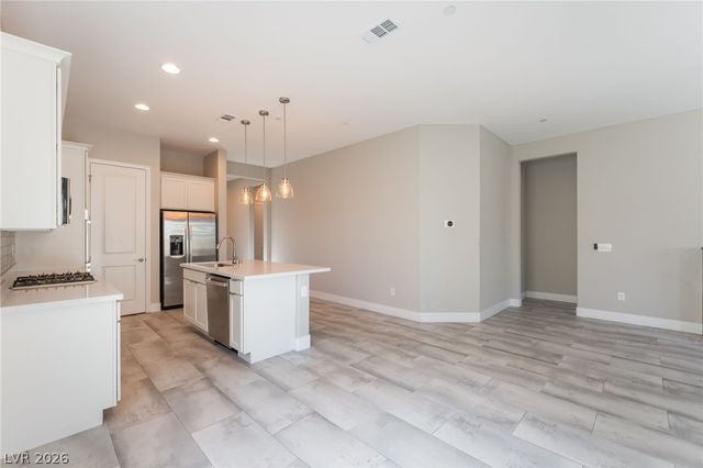 9940 Heather Moore Avenue, Las Vegas, NV 89166