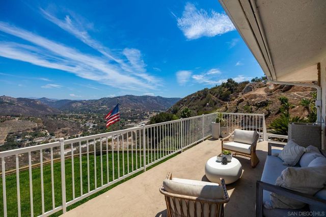 1721 Wild Acres, Vista, CA 92084