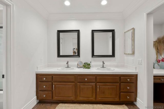 1721 Wild Acres, Vista, CA 92084