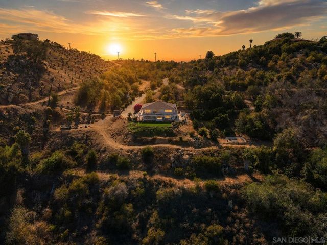 1721 Wild Acres, Vista, CA 92084