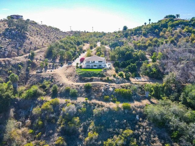 1721 Wild Acres, Vista, CA 92084