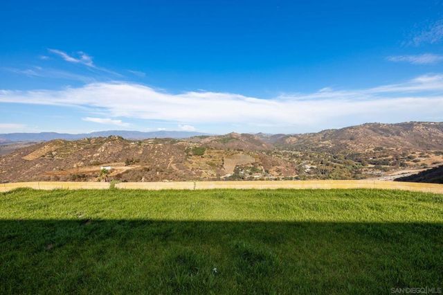 1721 Wild Acres, Vista, CA 92084