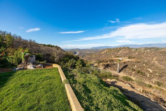 1721 Wild Acres, Vista, CA 92084