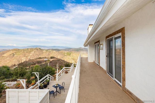 1721 Wild Acres, Vista, CA 92084