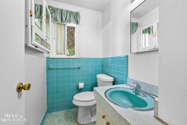 22030 Marter Road, Saint Clair Shores, MI 48080