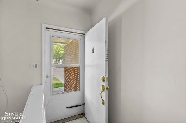 22030 Marter Road, Saint Clair Shores, MI 48080