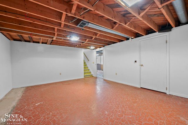 22030 Marter Road, Saint Clair Shores, MI 48080